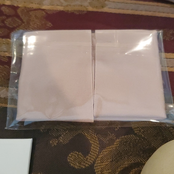 Chloe Host Pick Jan 2026 sunglasses from Chloe polarized - Picture 8 of 12